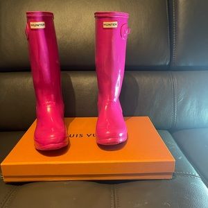 HUNTER BOOTS Original Big Kids Gloss Rain Boots 🥾 Size 6 girls. Worn once..